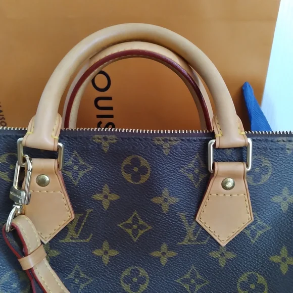 Louis Vuitton Speedy 30 - with Accessories! - Picture 3 of 15